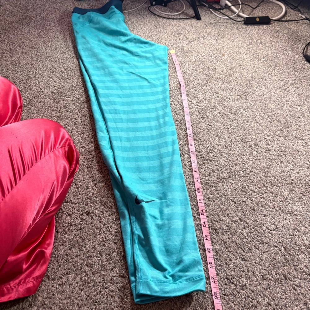 Nike‎ Pro Dri-FIT Womens Teal Striped Performance Leggings Large RN56323 - Picture 11 of 11